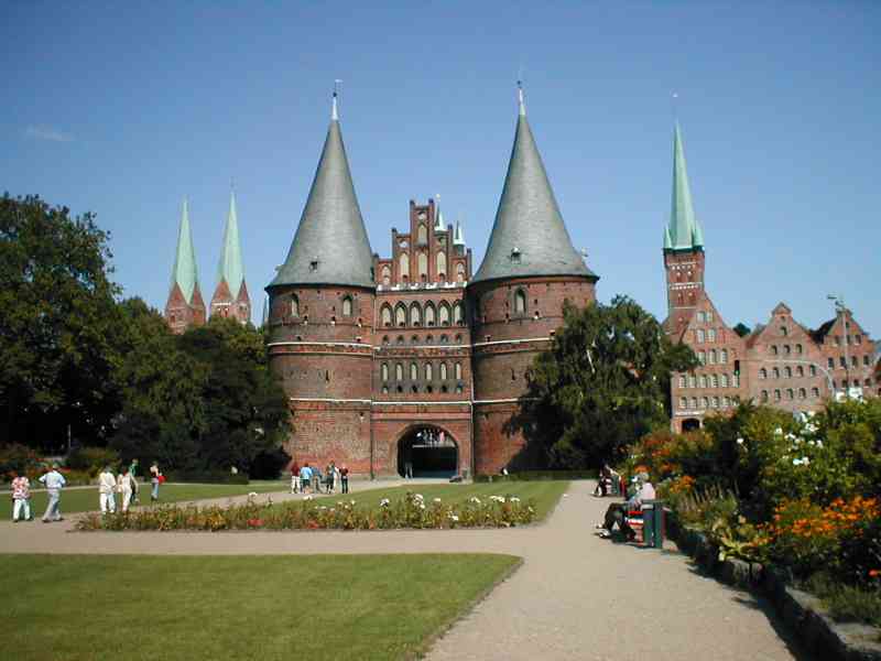 Schleswig-Holstein-Ticket Deutsche Bahn - Lübeck, Holstentor