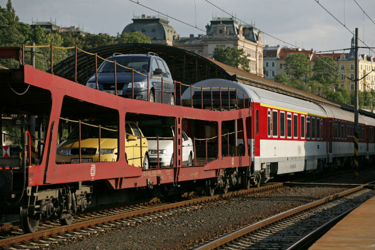 Autozug Tschechien Slowakei