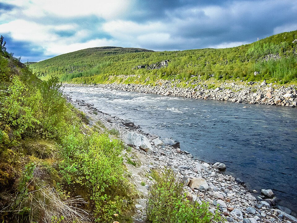 Bahn Finnland - Fluss Utsjoki Nuorgam Tenojoki